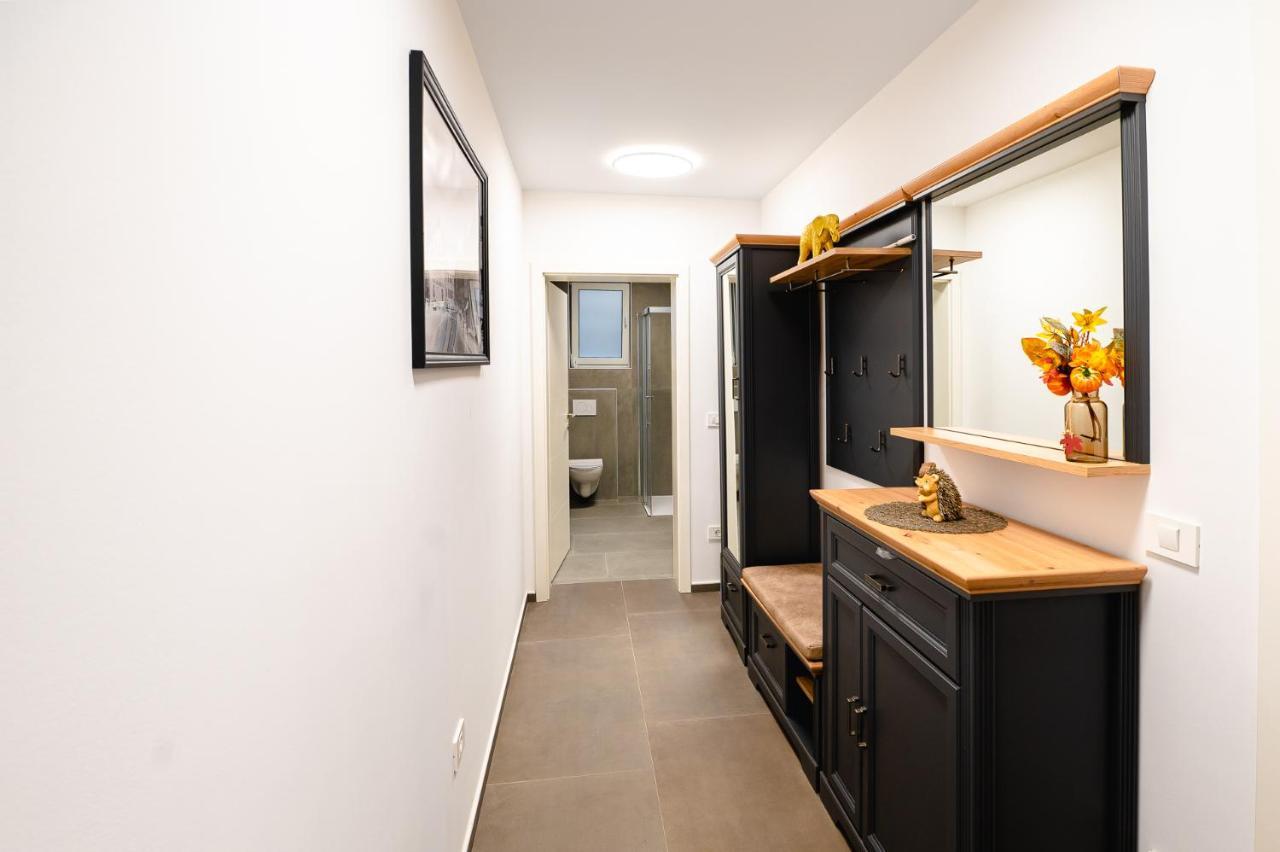 Apartments Luxury Ad Есенице Экстерьер фото