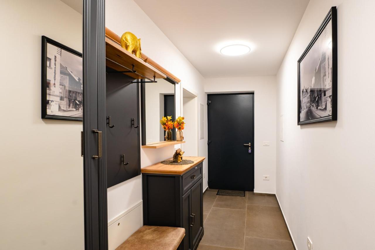 Apartments Luxury Ad Есенице Экстерьер фото