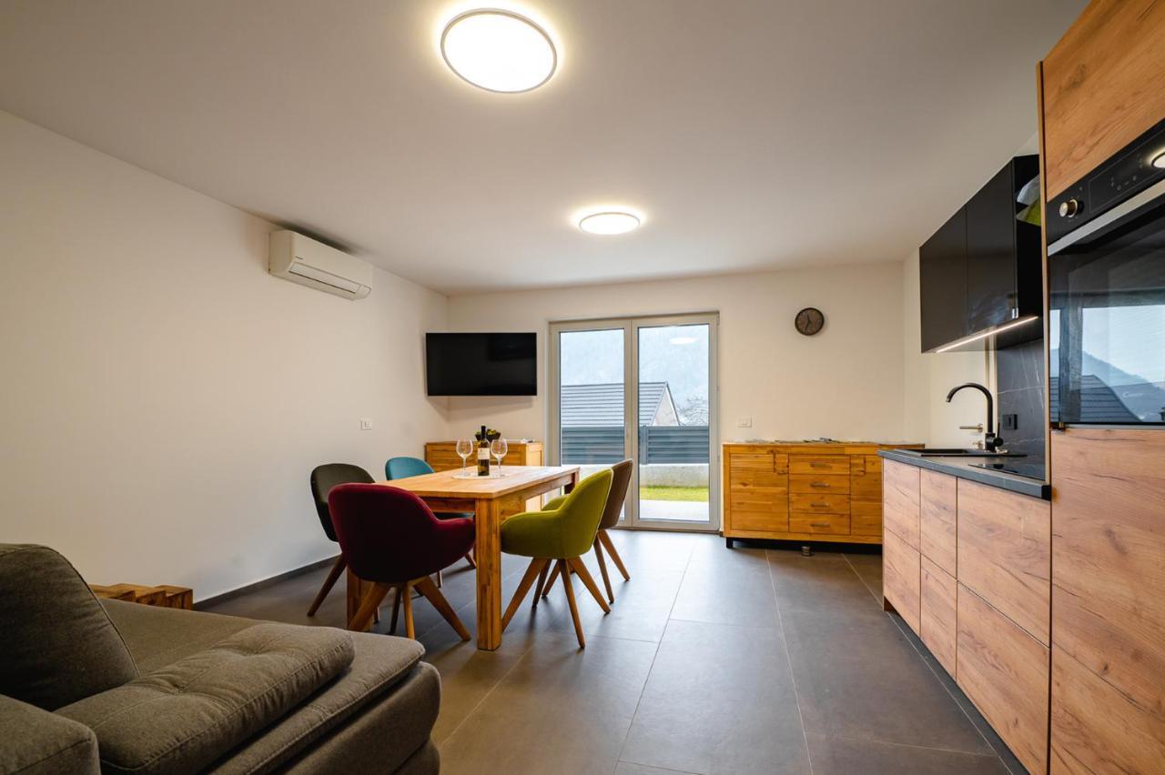 Apartments Luxury Ad Есенице Экстерьер фото